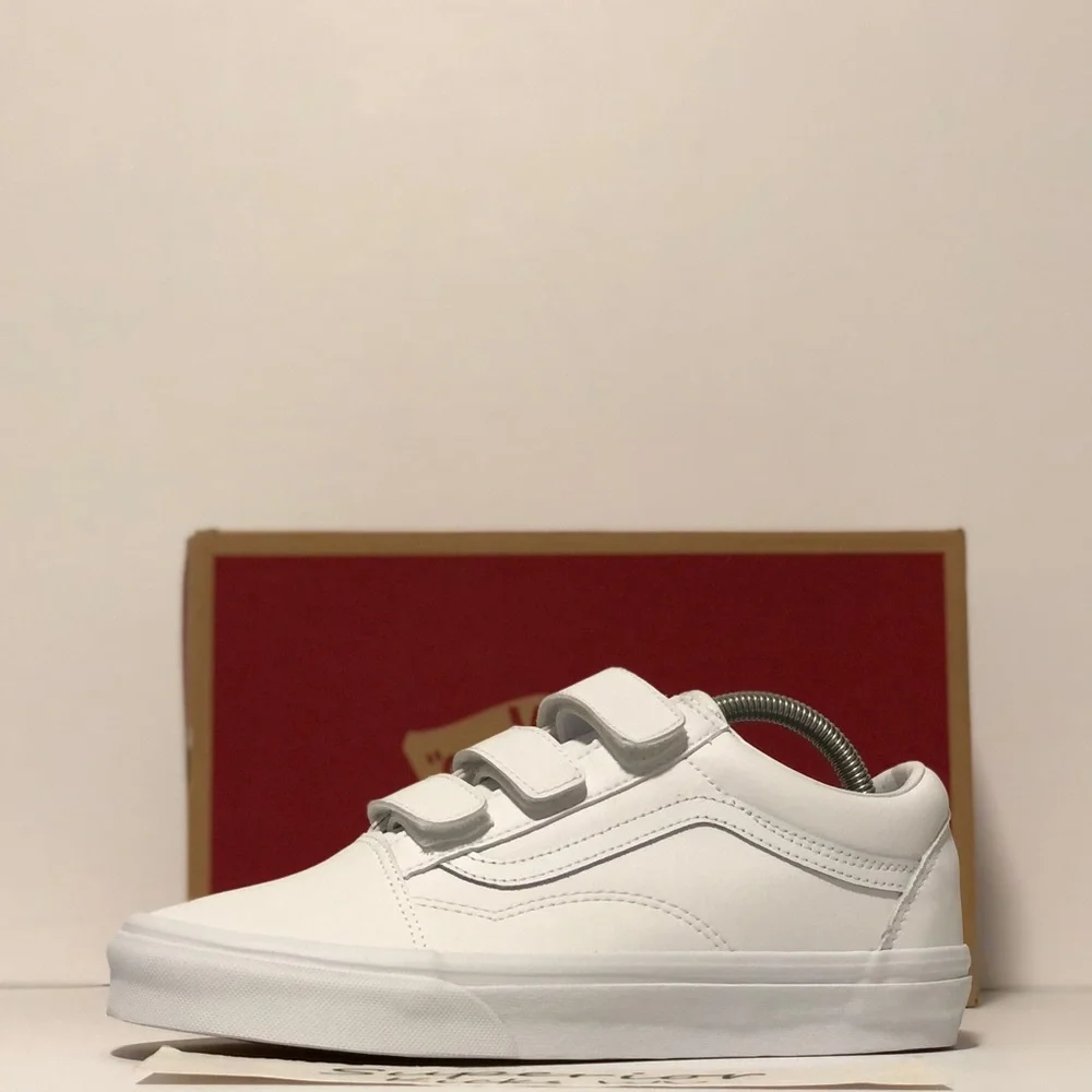 Vans Old Skool V (Leather) “True White” - Picture 2 of 6